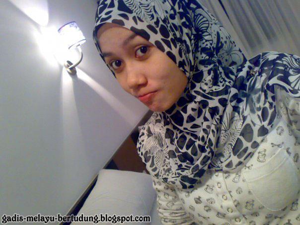 Melayu hijab girl naked