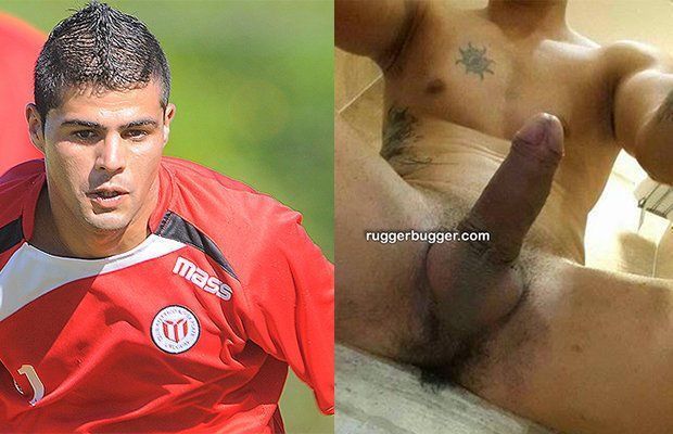 2-bit reccomend Famouse football players naked