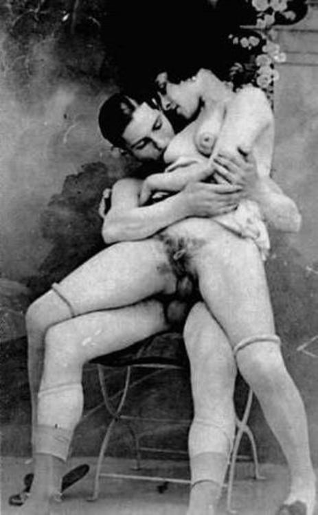 Vintage erotica nude pinups