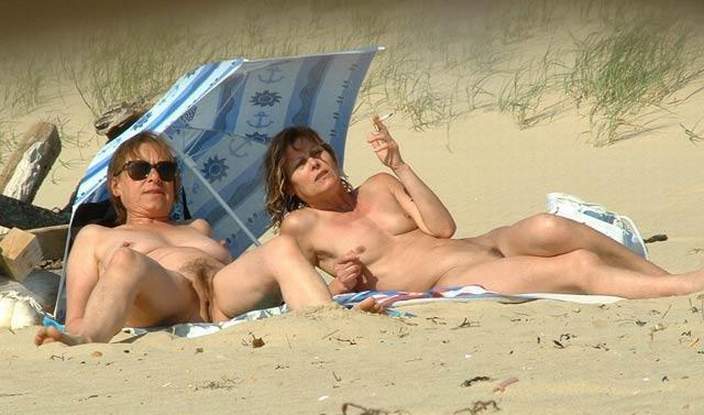 Sphinx reccomend Sex video mpeg on nudist beach