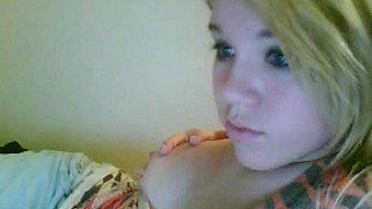 Naked Teen With Tampon - Camera Porno