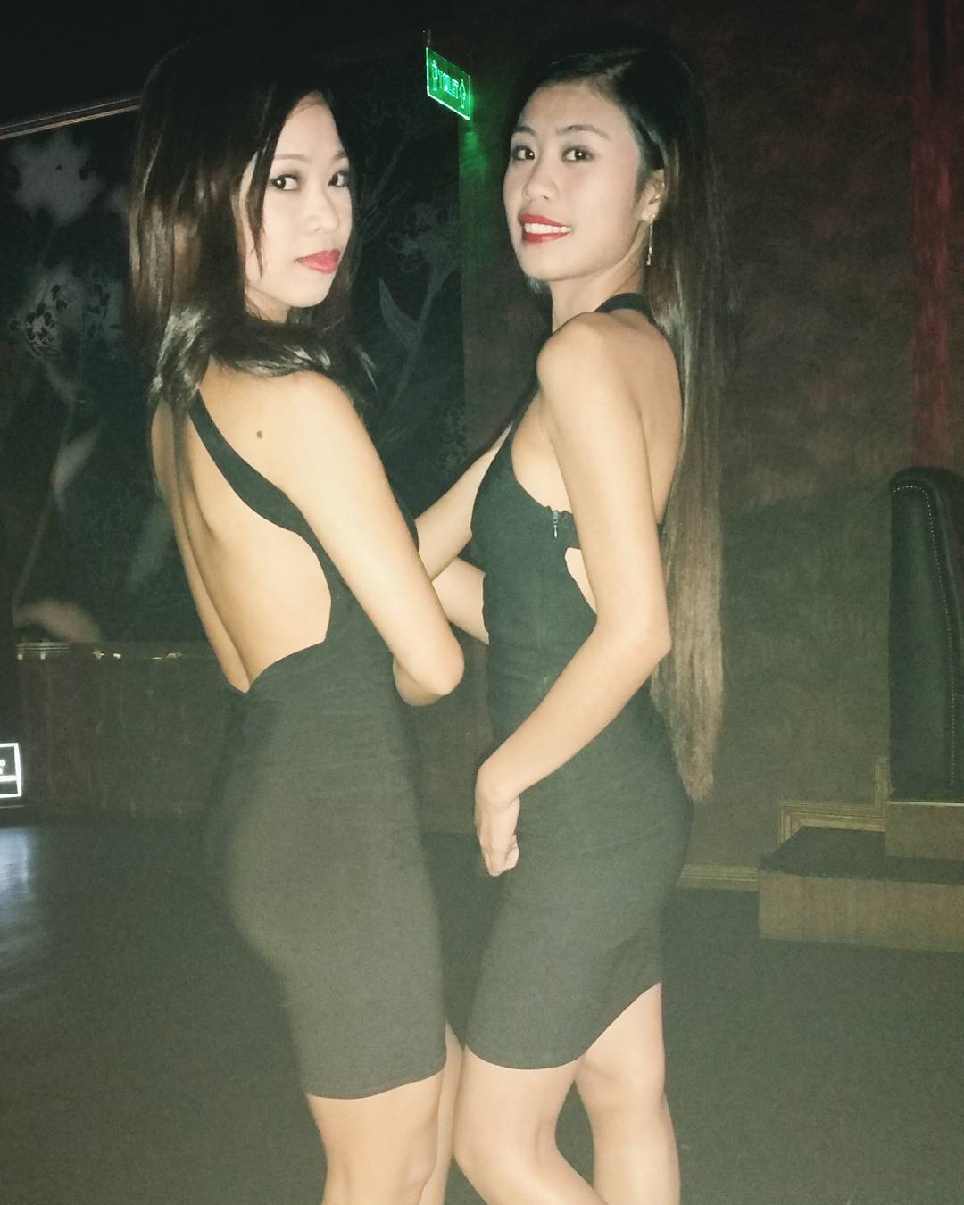 Sexy asian club girls