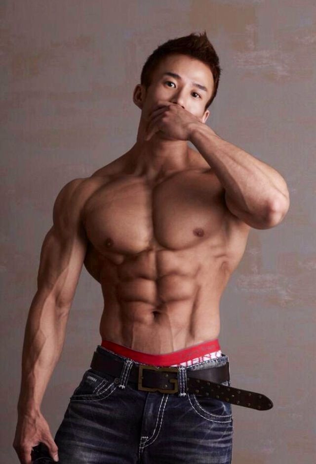 Maddux reccomend Asian gallery man muscular