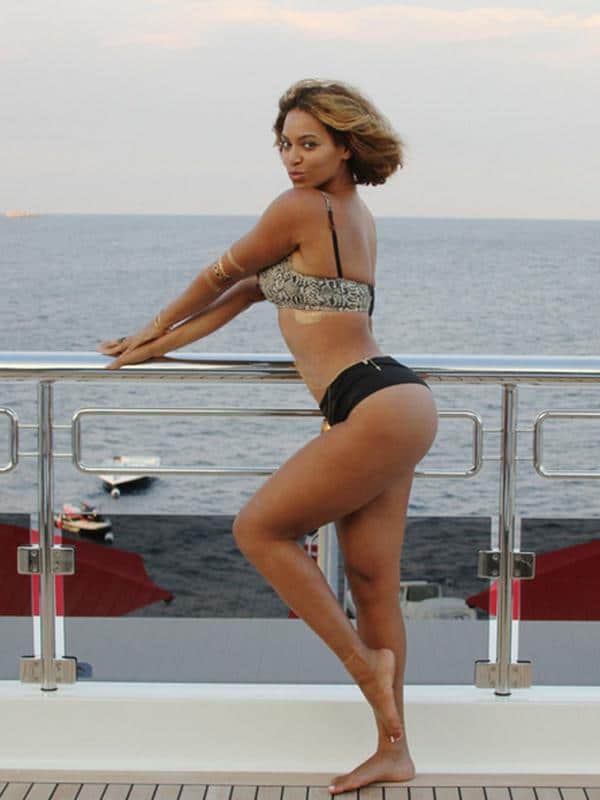 Blitzkrieg reccomend Beyonce naked picture of her butt
