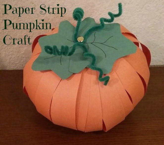 Crafting paper strip pumpkins