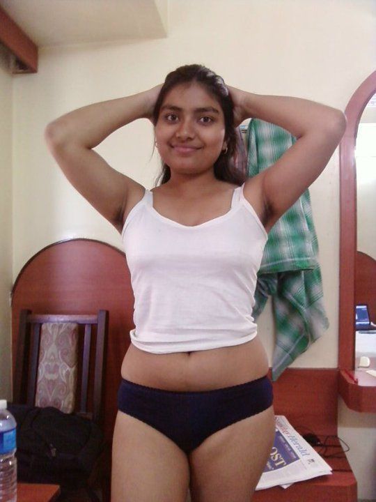 Naked Mega Lady Kerala