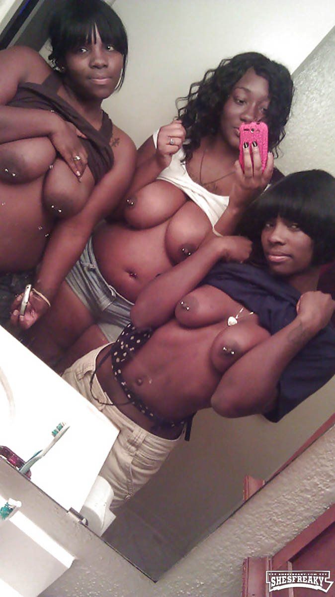 group naked black girls nude