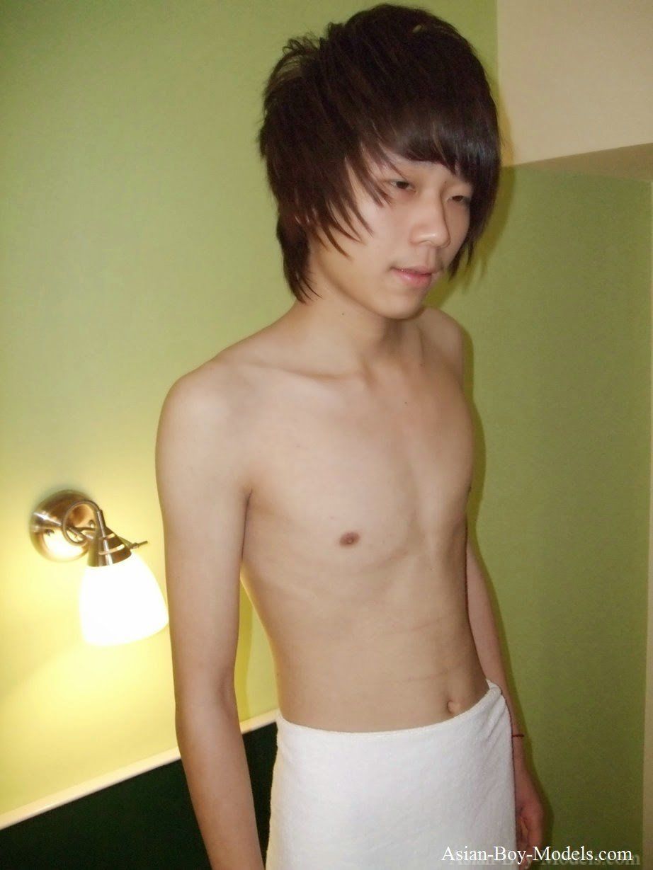 Guy with long hair cute naked