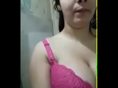 Small tits video porno xxx