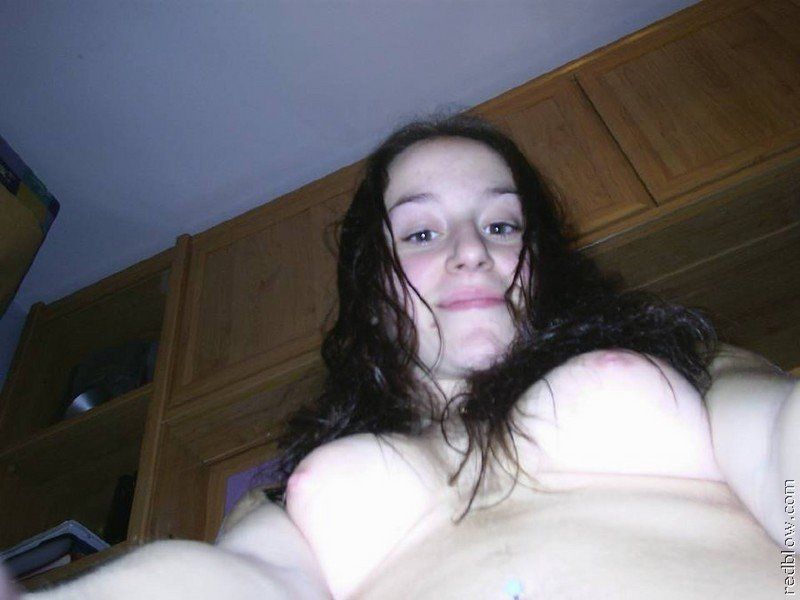 amateur photos of young nude wives