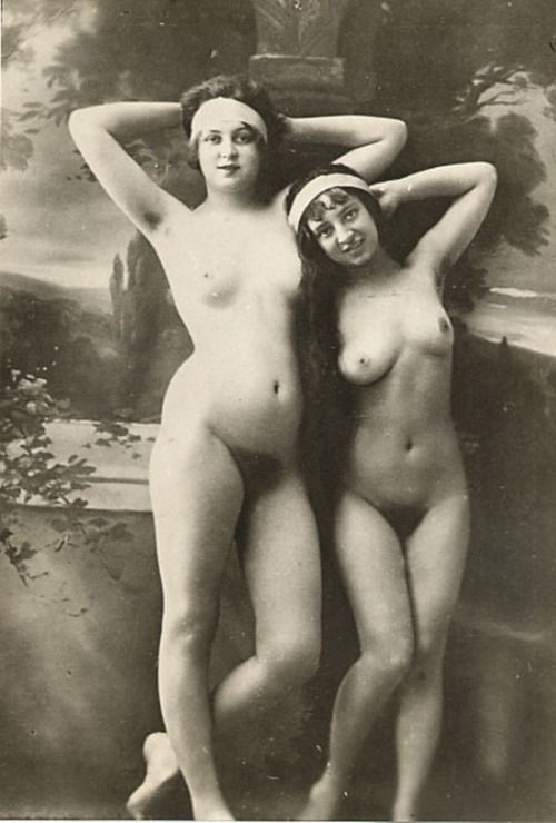 Vintage girl nude